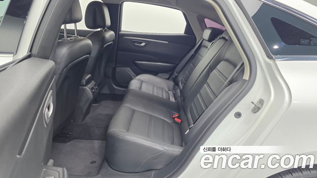 Renault Korea SM6 2020 — photo 18