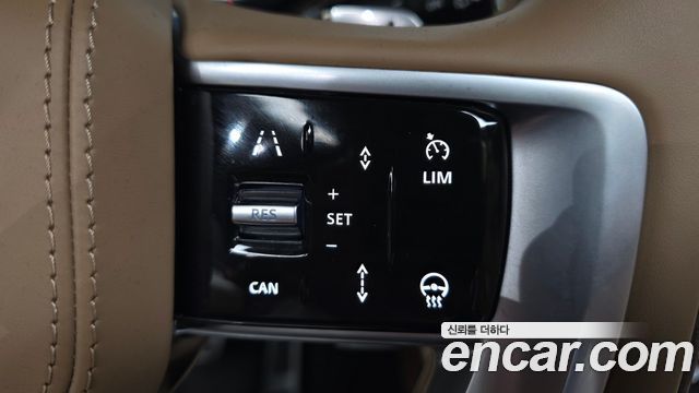 Land Rover Range Rover 2026 — photo 18