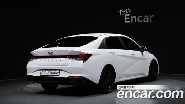 Hyundai AVANTE 2023 — photo 2