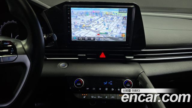 Hyundai AVANTE 2023 — photo 17
