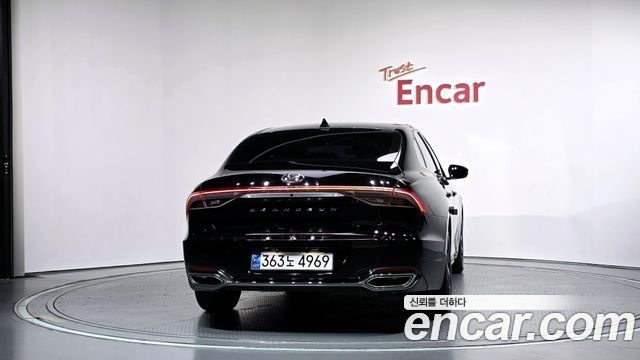 Hyundai Grandeur 2023 — photo 4