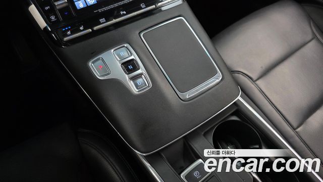 Hyundai Grandeur 2023 — photo 12