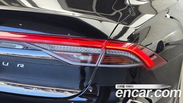 Hyundai Grandeur 2023 — photo 9