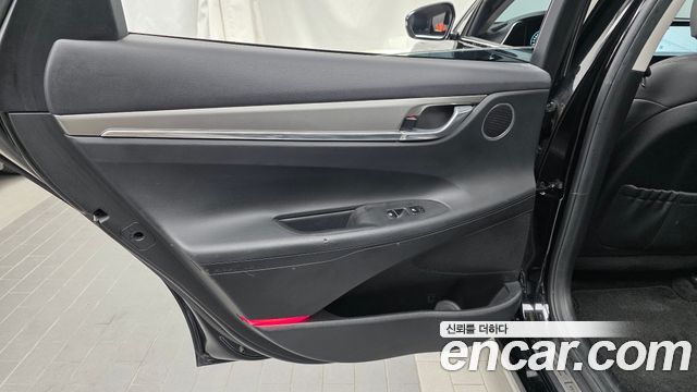 Hyundai Grandeur 2023 — photo 15
