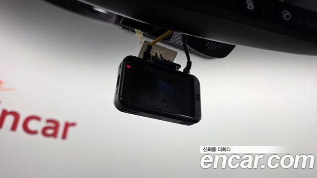 Hyundai Genesis 2013 — photo 25