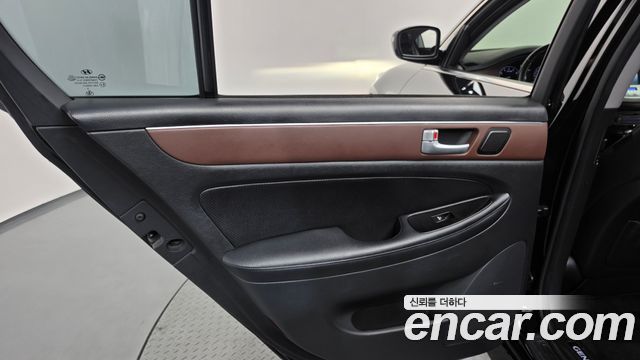 Hyundai Genesis 2013 — photo 15