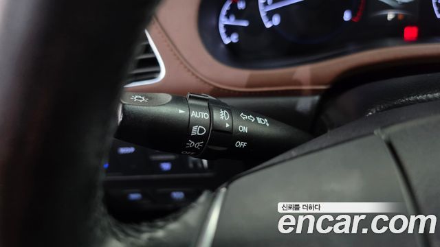 Hyundai Genesis 2013 — photo 29