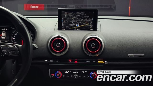 Audi A3 2018 — photo 19