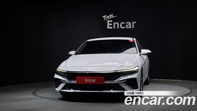 Hyundai AVANTE 2025 — photo 3