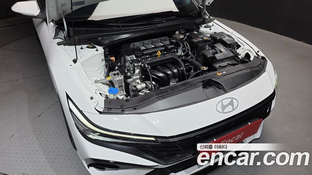 Hyundai AVANTE 2025 — photo 6
