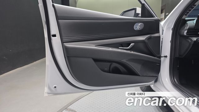 Hyundai AVANTE 2025 — photo 14
