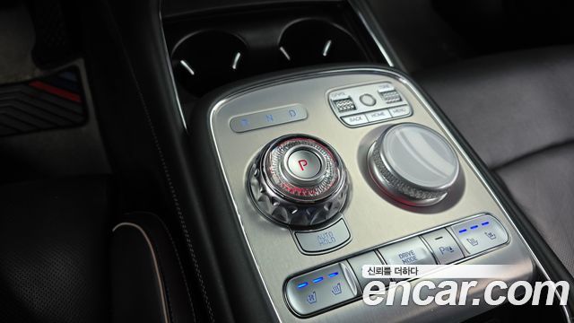 Genesis G90 2022 — photo 9