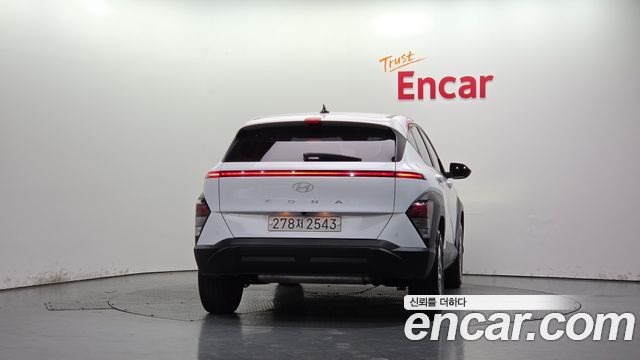 Hyundai Kona 2023 — photo 4