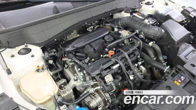 Hyundai Kona 2023 — photo 6