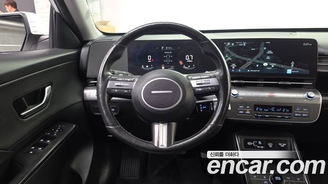 Hyundai Kona 2023 — photo 13