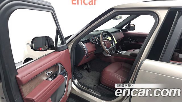 Land Rover Range Rover 2026 — photo 10