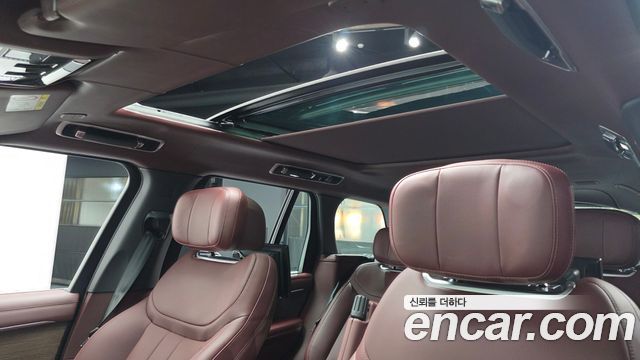 Land Rover Range Rover 2026 — photo 18