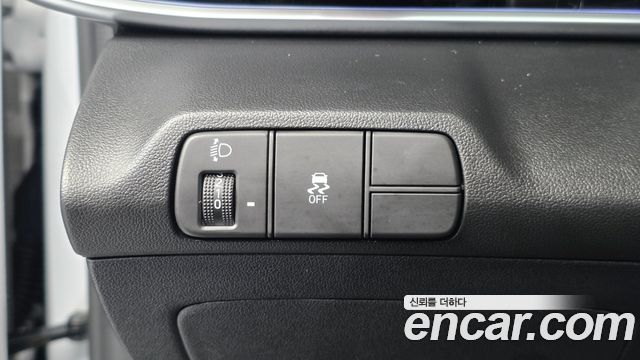 Hyundai AVANTE 2024 — photo 26