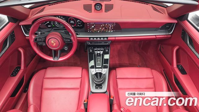 Porsche 911 2024 — photo 7