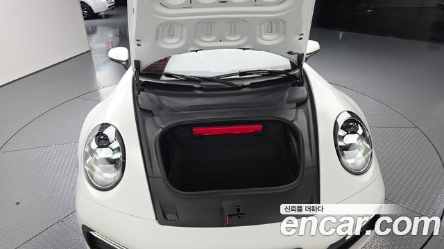 Porsche 911 2024 — photo 18