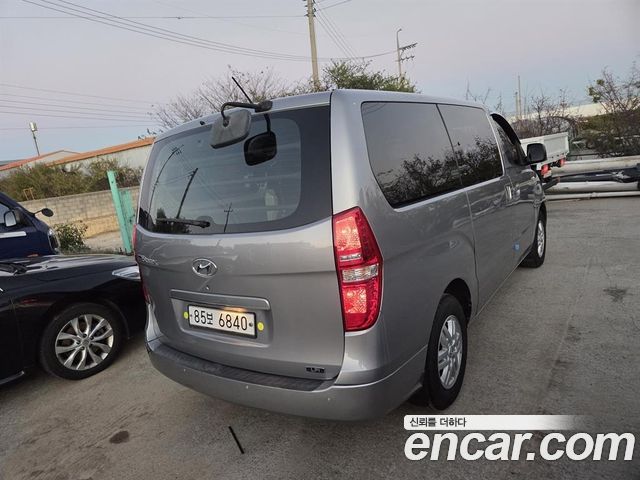 Hyundai Starex 2018 — photo 3
