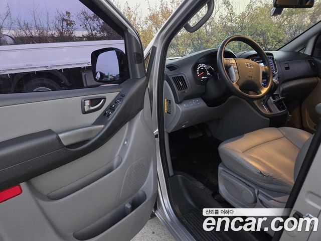 Hyundai Starex 2018 — photo 6