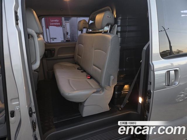 Hyundai Starex 2018 — photo 10