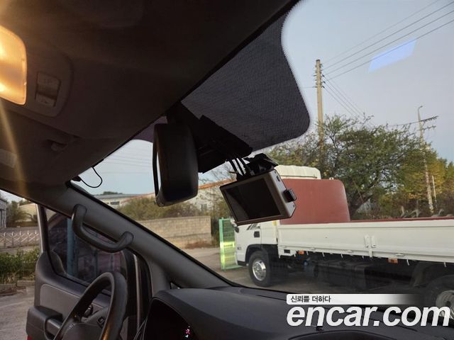 Hyundai Starex 2018 — photo 15