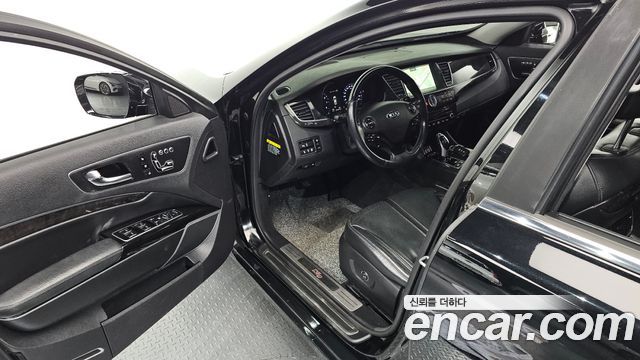 Kia K9 2015 — photo 17