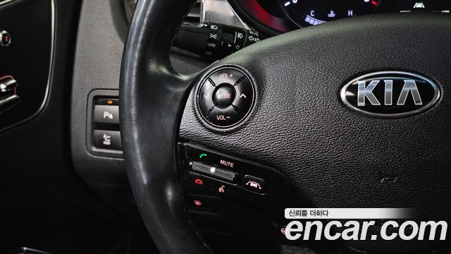Kia K9 2015 — photo 25