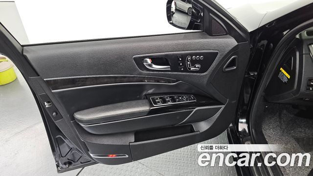 Kia K9 2015 — photo 14
