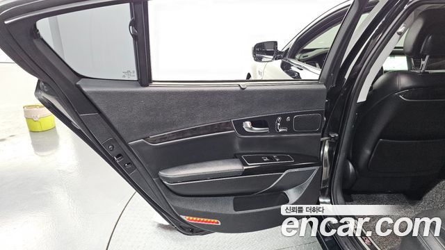 Kia K9 2015 — photo 15