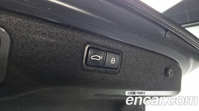 Kia K9 2015 — photo 33