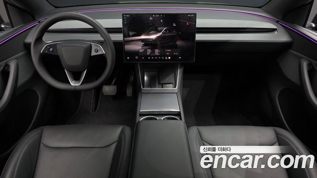 Tesla Model Y 2026 — photo 10