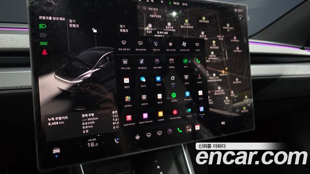 Tesla Model Y 2026 — photo 22