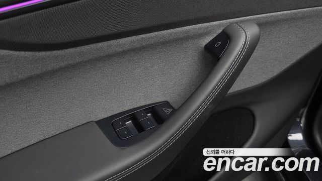 Tesla Model Y 2026 — photo 33
