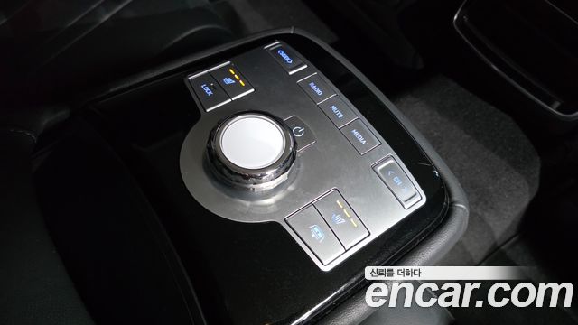 Genesis G80 2025 — photo 19