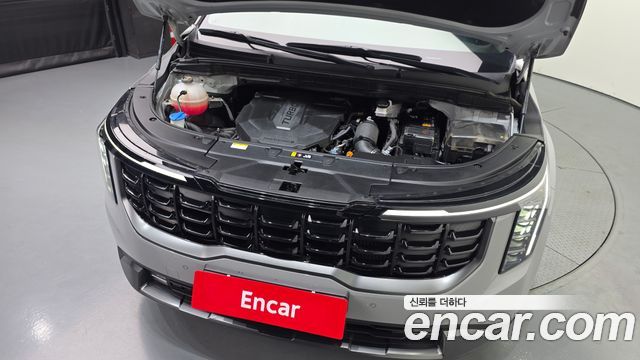 Kia Canival 2024 — photo 6