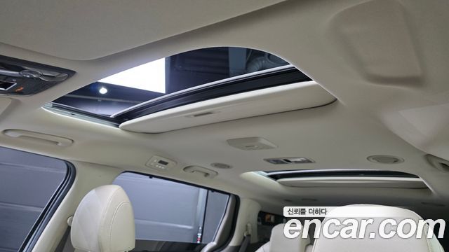 Kia Canival 2024 — photo 18