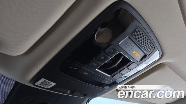 Kia Canival 2021 — photo 15