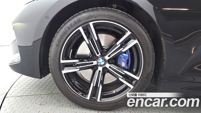 BMW 3-Series 2024 — photo 5