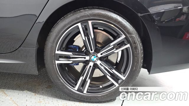 BMW 3-Series 2024 — photo 7