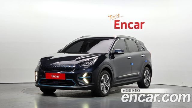 Kia Niro 2019 — photo 1