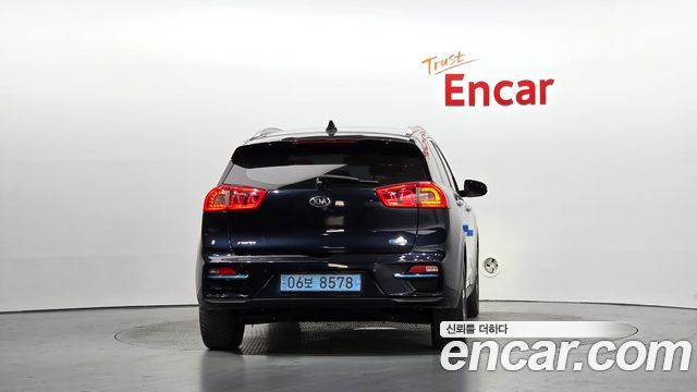 Kia Niro 2019 — photo 4