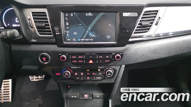 Kia Niro 2019 — photo 14