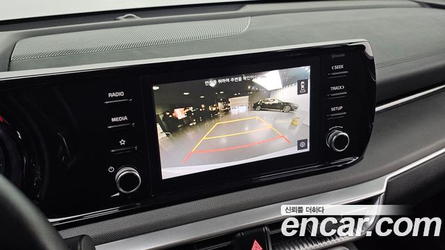 Kia K5 2023 — photo 22