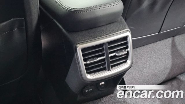 Kia K5 2023 — photo 27