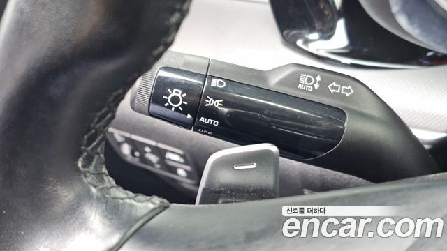 Kia K5 2023 — photo 31