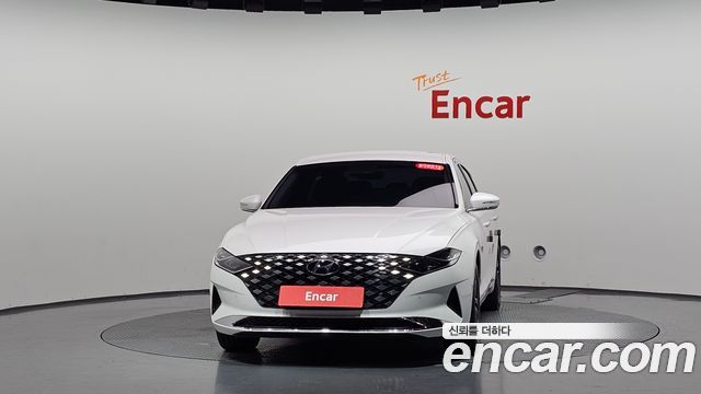 Hyundai Grandeur 2022 — photo 3