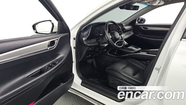 Hyundai Grandeur 2022 — photo 18